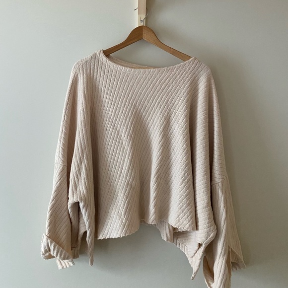 PINK SWEATER | FREE PEOPLE | SMALL - Picture 1 of 5